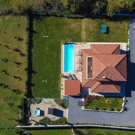 Raviola Vikendica Sinj