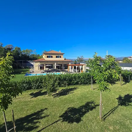 Дом отдыха Raviola